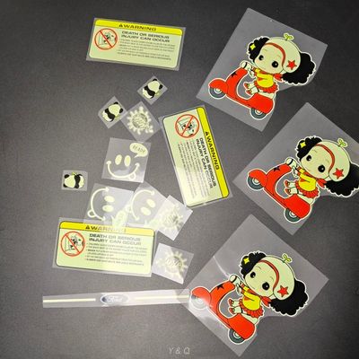 Custom Fluorescent Glow In The Dark Logo Heat Transfer Custom Labels For Clothings
