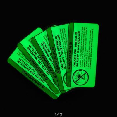 Afdrukbaar gloeiend waarschuwingssignaal Stickers Warmteoverdracht Kleding Glow In The Dark